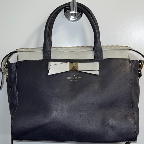 Vintage Kate Spade Bag *Final Markdown Price* - Picture 3 of 17